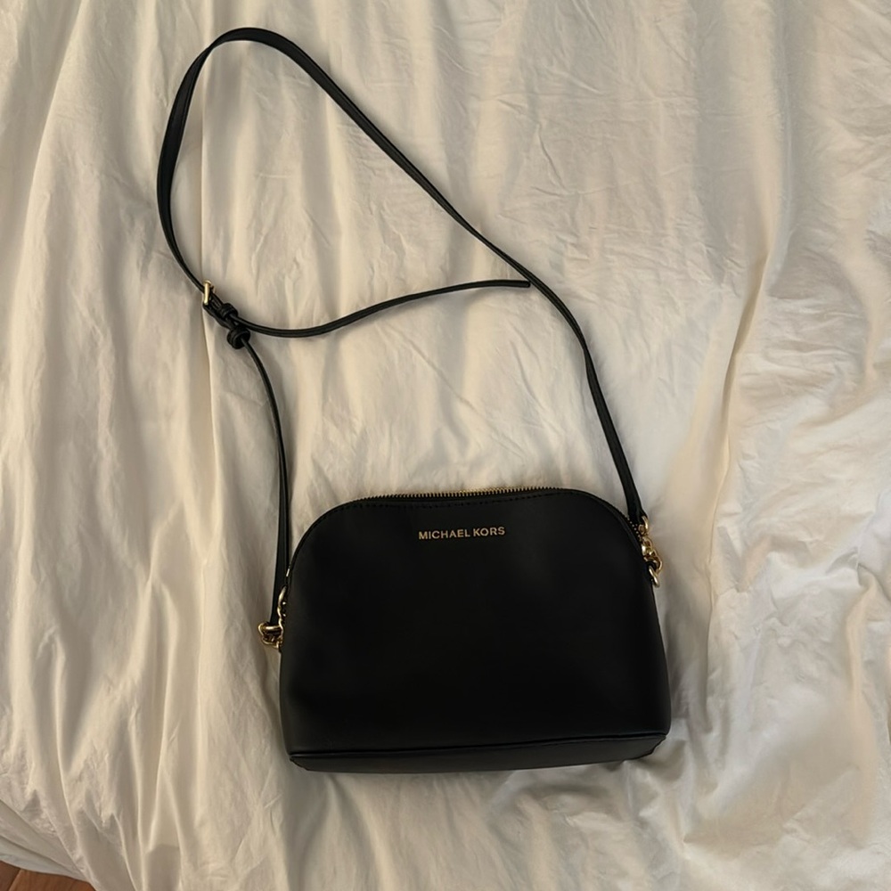 Michael kors cross body bag